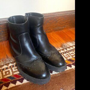 Black Leather Ankle Boots Made in Italy Size 39